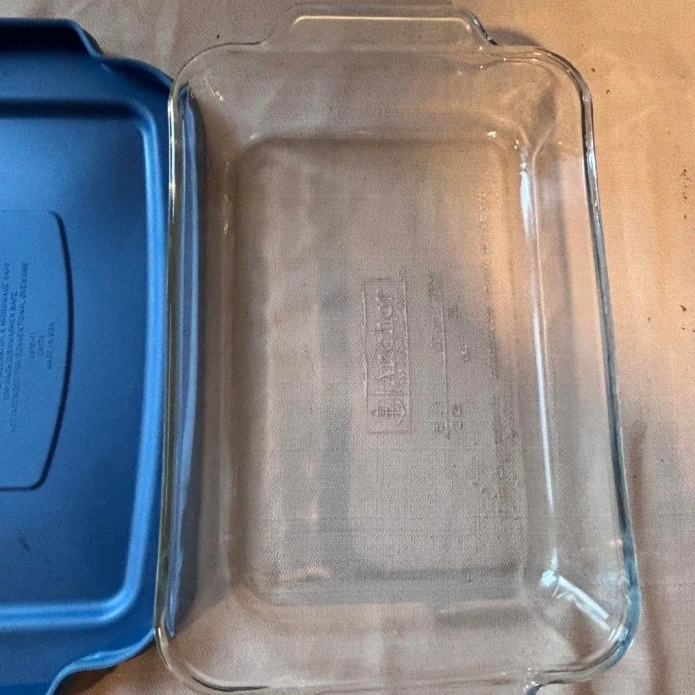 Anchor Hocking 2 Qt Clear Glass Baking Dish Rectangular Casserole Pan Blue Lid